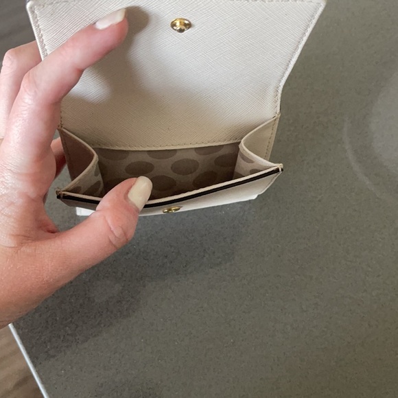 Kate Spade Wallet - Picture 3 of 4